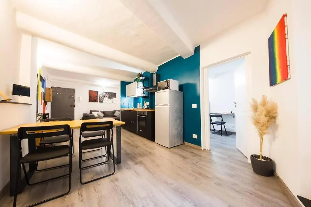Midway Home, Nel Centro Storico Di Genova Appartamento