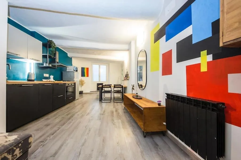 Appartamento Midway Home, Nel Centro Storico Di Genova Italia
