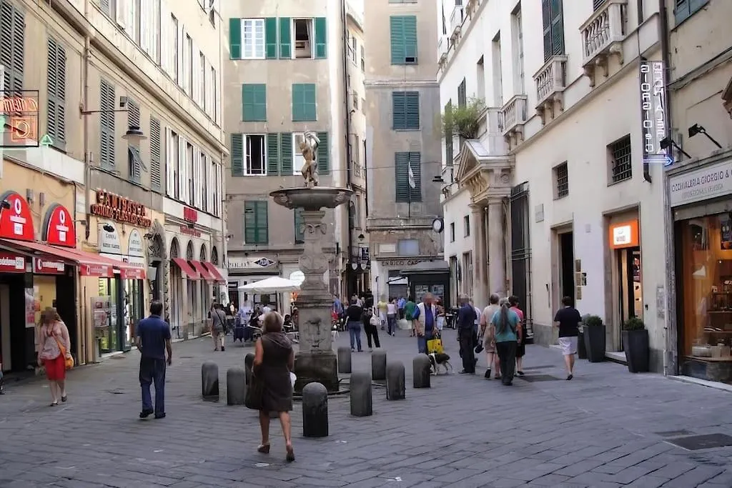 Appartamento Midway Home, Nel Centro Storico Di Genova